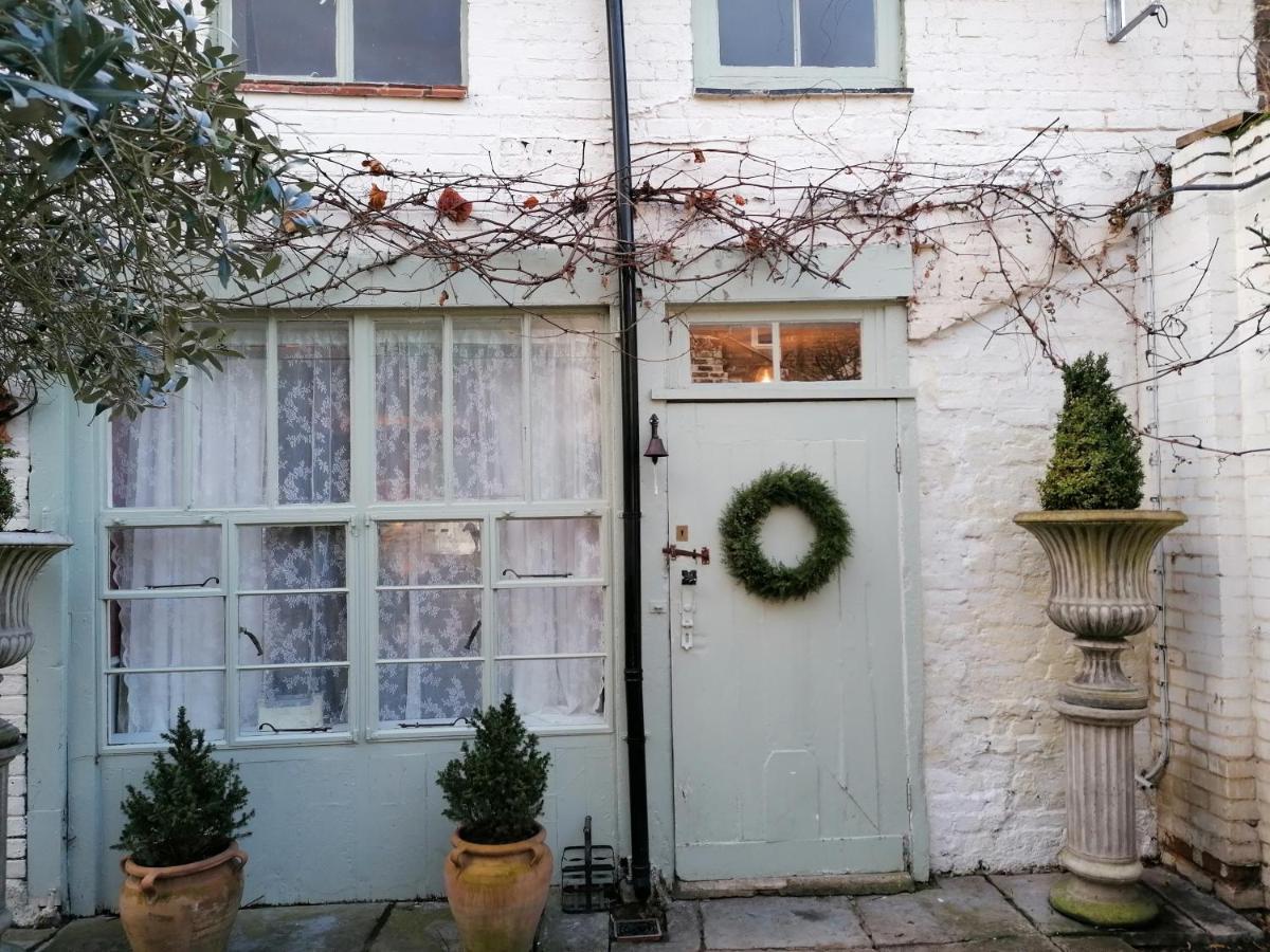 The Clockhouse Lejlighed Old Windsor Eksteriør billede
